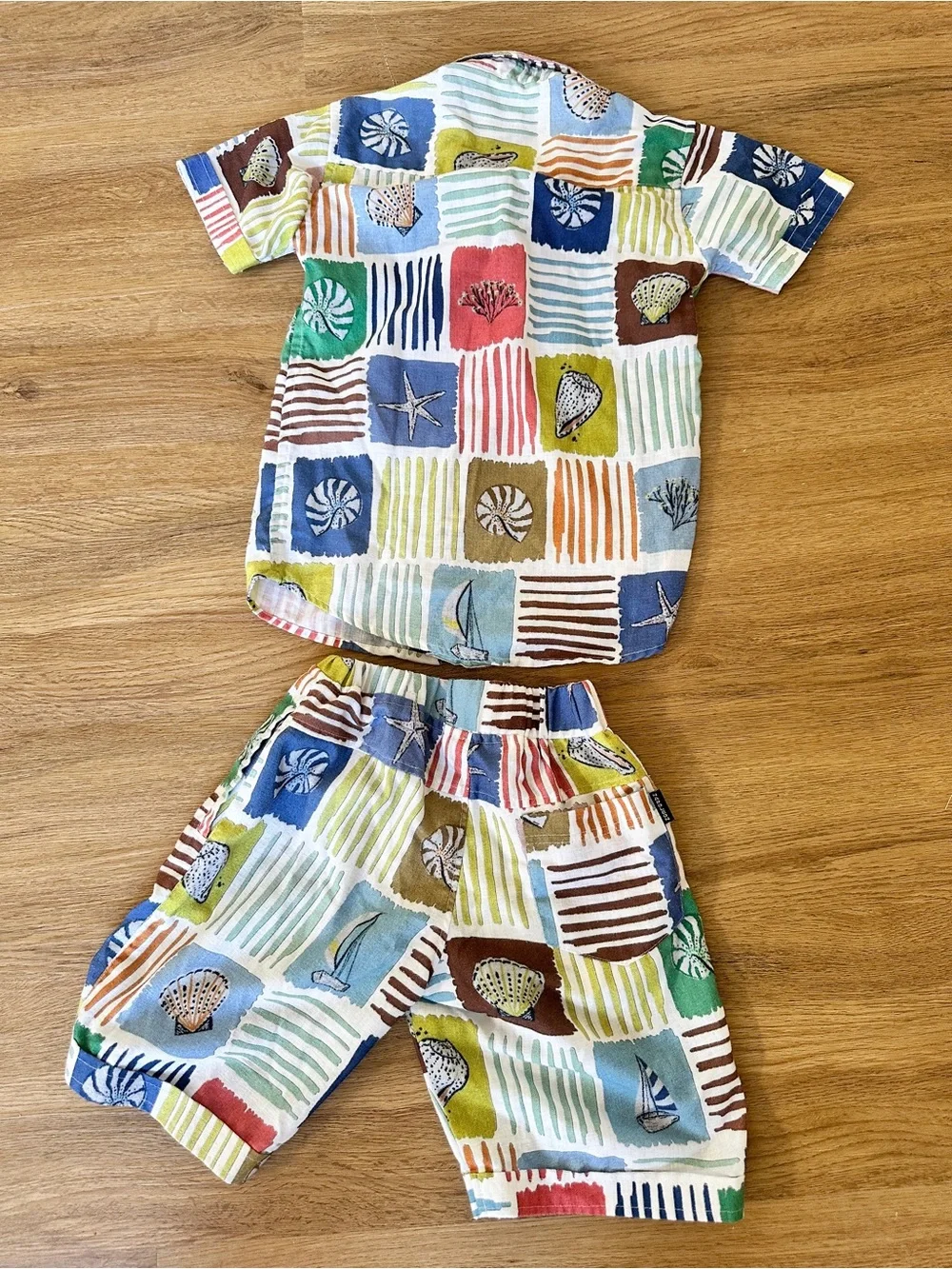 Boys 2 Piece Matching Set - Button-Up Shirt & Shorts - Size 8